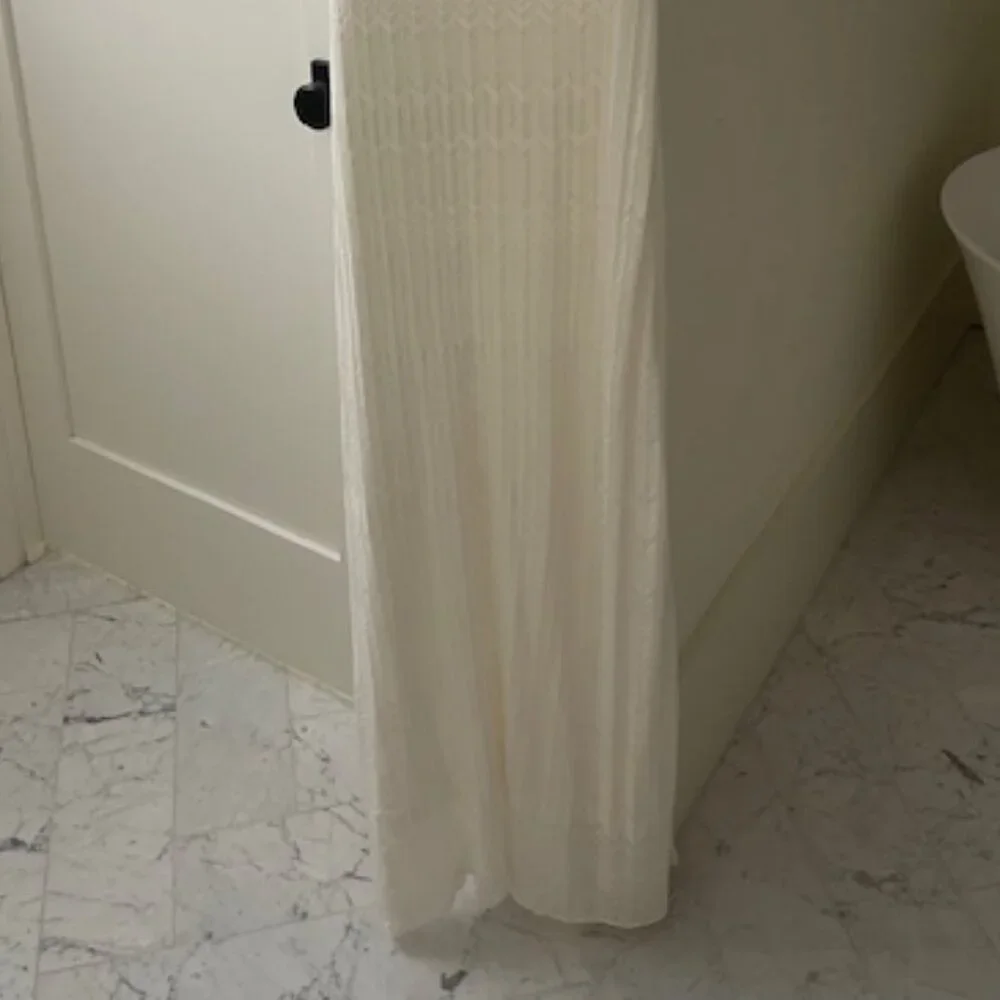 Eadie Off Shoulder Maxi Dress Kookai *PLEASE NOTE SIZE_US4-AU8* - Picture 3 of 5